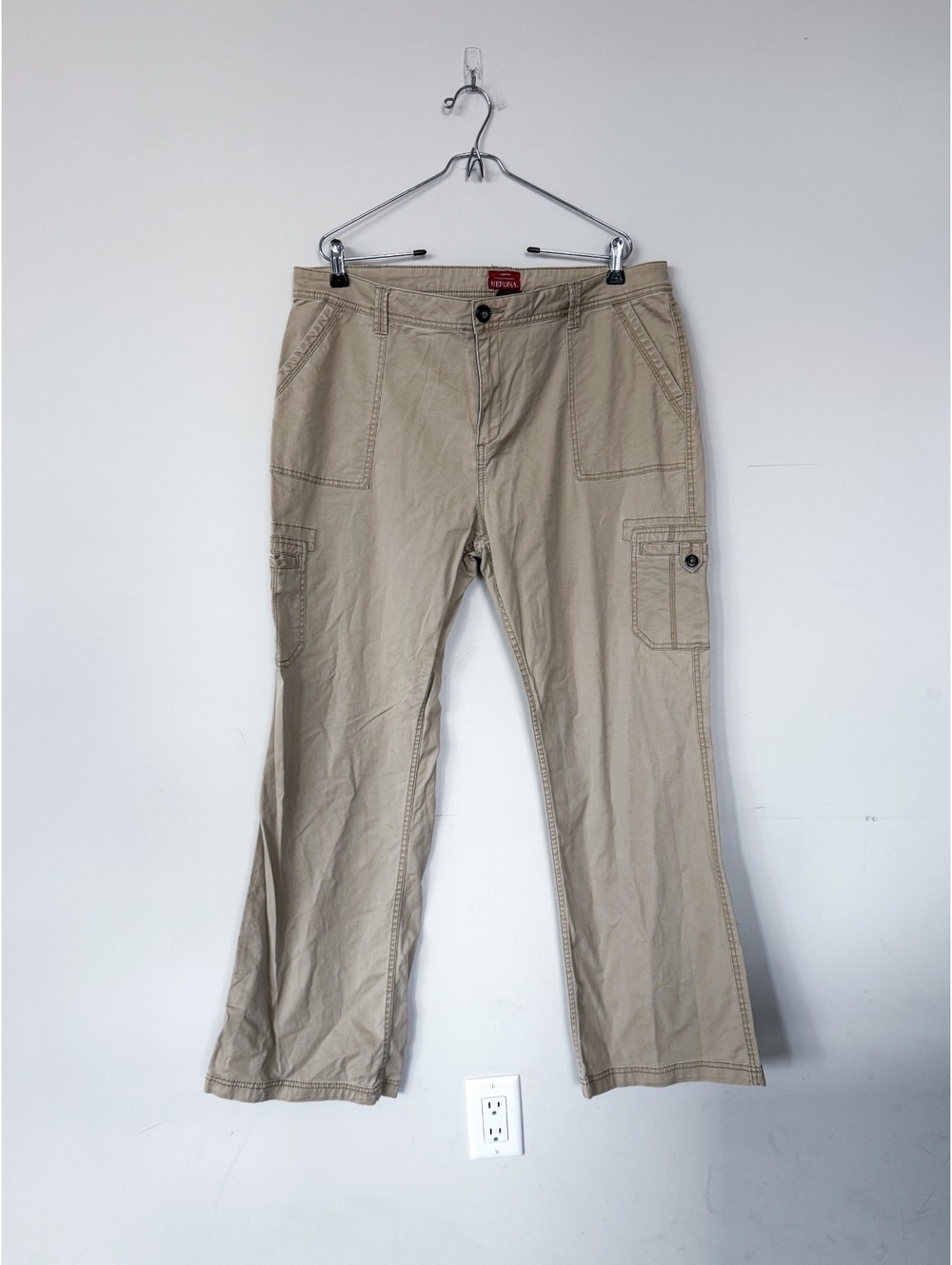 Late 2000s Merona Khaki Cargo Mid Rise Flares Utility Pants Sz 18 Stretch